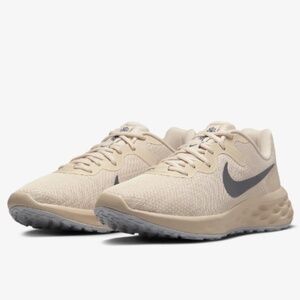 🆕 Nike Revolution 6